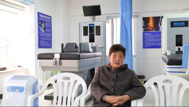 脊柱側彎患者趙文敬教授親述外星艙非手術脊柱減壓系統治療效果 脊柱側彎患者趙文敬教授親述外星艙非手術脊柱減壓系統治療效果