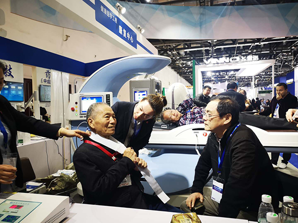 俞院士攜手外星艙,讓航天醫學服務人民健康,還醫于民 俞院士攜手外星艙,讓航天醫學服務人民健康,還醫于民