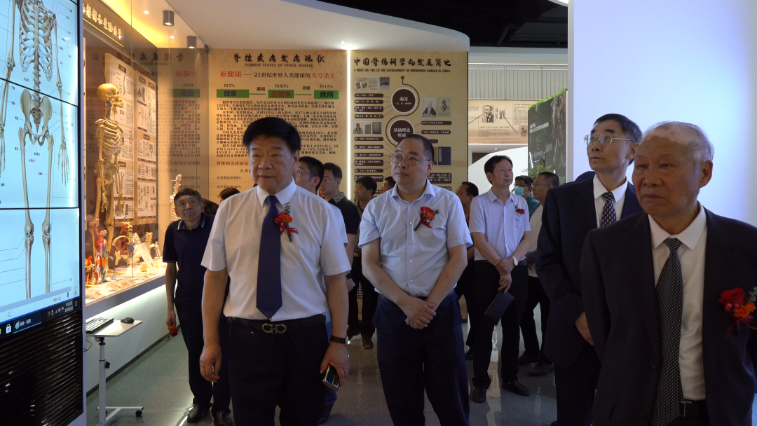 飛龍醫療參觀 飛龍醫療參觀