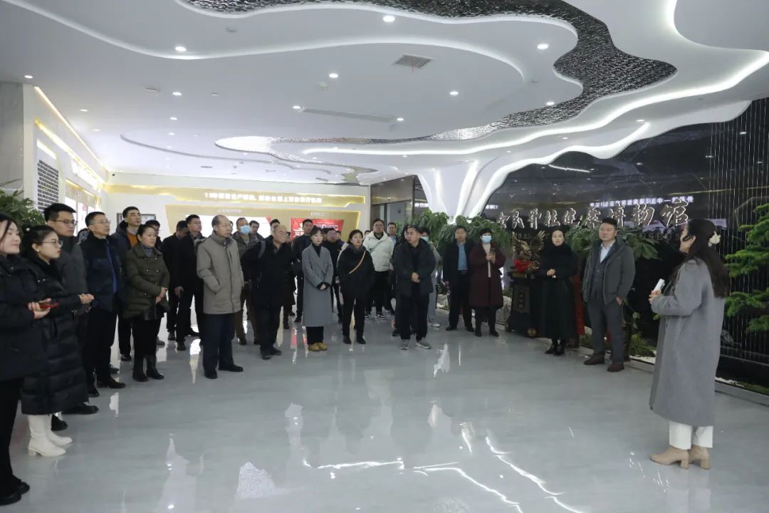 全民脊柱博物館 全民脊柱博物館